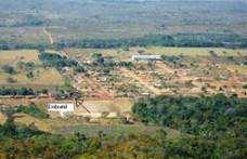 Fica estrategicamente localizada em uma área de floresta de transição, entre o Cerrado e a Floresta Amazônica, mais exatamente em uma área conhecida como Província Serrana, sendo considerada uma