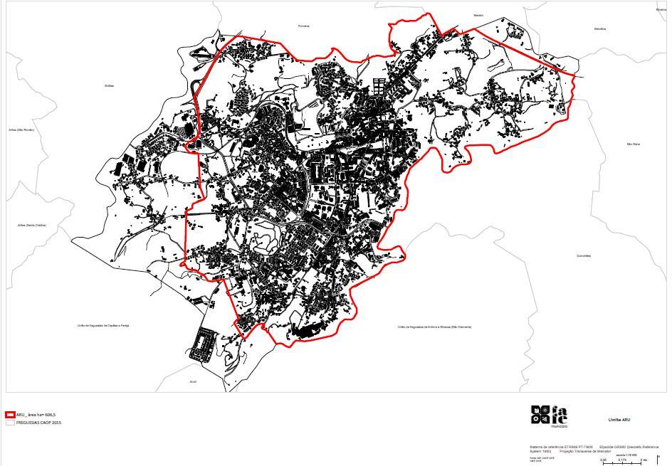 Pretende-se uma intervenção a vários níveis - no espaço público, nas infraestruturas, nos equipamentos e no edificado - criando condições que motivem a sua recuperação e reabilitação dos edifícios