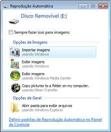 4 Copiar o firmware para o cartão de memória O firmware pode ser copiado para o cartão de memória da câmara utilizando um computador equipado com um leitor de cartões ou ranhura de cartão.