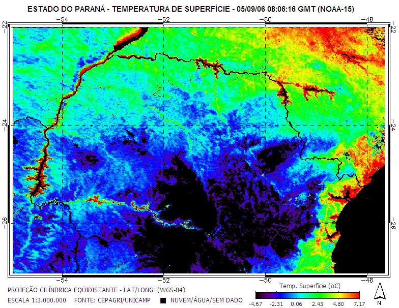 Enquanto no norte, ao longo do vale do rio Paranapanema, com altitudes de 300 a 400m, a temperatura às 18 horas da véspera se situava próximo dos 15 o C, as áreas mais elevadas do sul, próximo aos