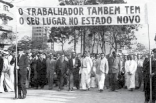 html) No dia 08 de maio de 2015, ocorreram solenidades em muitos países da Europa relembrando o final da Segunda Guerra Mundial, que durou cerca de 6 anos (1939-1945).