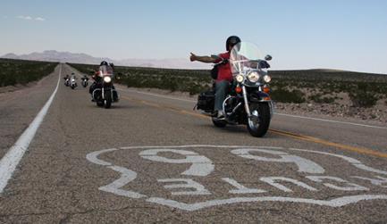 GRAND CANYON DESERTO DE MOJAVE LOS ANGELES É um desfiladeiro íngreme esculpido pelo rio Colorado, no estado do