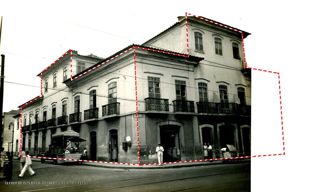 linhas de força para nova edificação foram dadas pela planta térreo da edificação anterior ; 2. limite de altura dos pisos dado pelas alturas da edificação Anterior; 3.