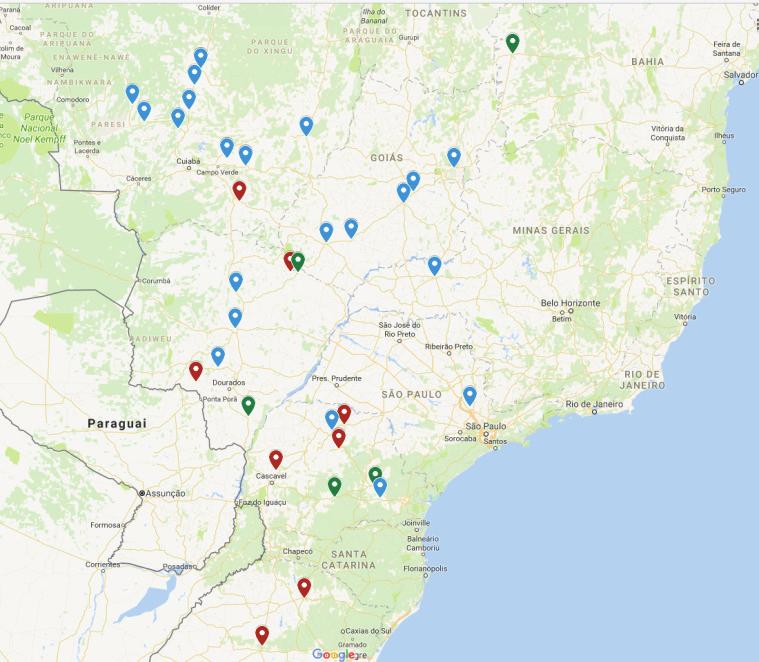 Eficiência de fungicidas para o controle da ferrugem-asiática da soja, Phakopsora pachyrhizi, 5 Resultados No momento da primeira aplicação dos produtos, dentre os 39 ensaios, não havia sintomas de