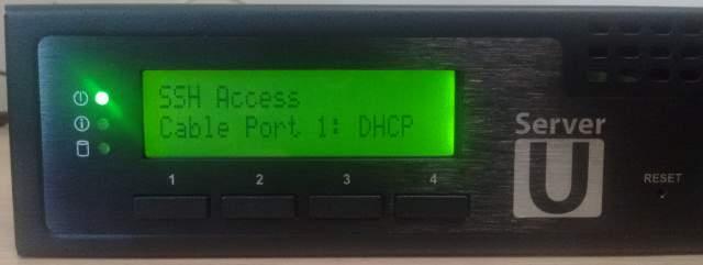 A segunda porta estará configurada para DHCP Cliente: Após esta tela fique atento pois serão exibidos os usuários e senhas padrão acesso ao sistema.