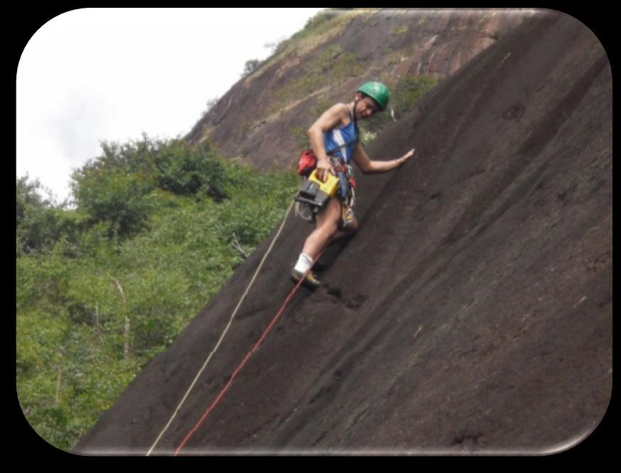 Escaladores na Cordão do Bola Preta, via