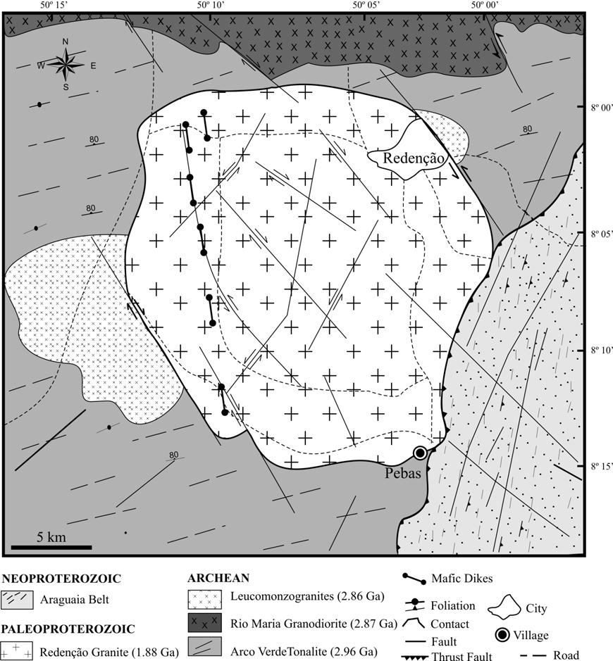 34 Fig. 2 - Detailed geological map of the Redenção region (Oliveira et al. 2005). Swarms of mafic and felsic dikes are associated with the Jamon Suite.