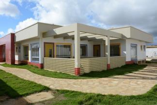 Creche tipo C em Vitória da Conquista (BA). ID 19914. Fonte: SIMEC Creche tipo C em Irati (SC) ID 8368.