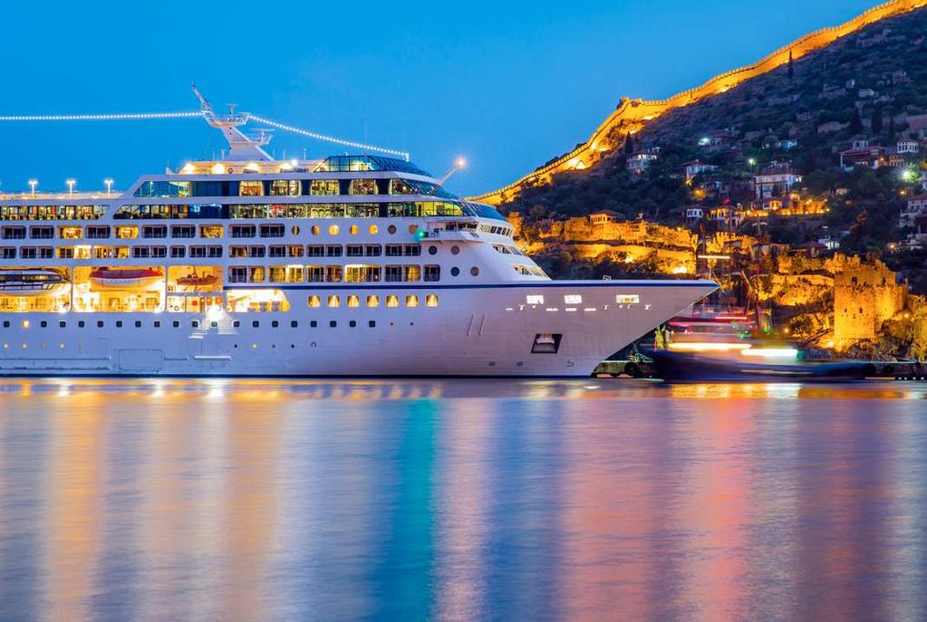 CRUZEIROS Navegue nessa experiência única. COSTA FAVOLOSA 3 noites MSC MERAVIGLIA 7 noites COSTA DELIZIOSA 10 noites Saída: 28/01/2018 Embarque/desembarque: Santos. Roteiro: Camboriú e Ilhabela.