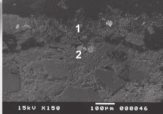 Figura 2 Plano observado no MEV e Diagrama de extração do material para análise FRX O elemento base escolhido para identificar a penetração da pasta de aglomerante nos poros do substrato foi o cálcio.