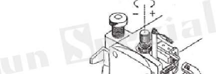 Após este ajuste é feito girando o parafuso B, não se esqueça de apertar o parafuso A. Nota Certifique-se de desligar o motor quando se muda o comprimento do ponto. 9.AJUSTE DO CALCADOR 9.