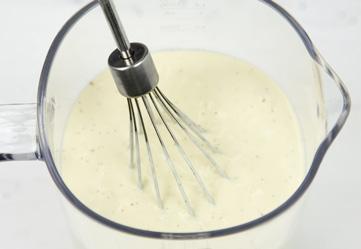 ovos Baunilha DICA DE COZEDURA: depois de cozer, desligue o forno e deixe o cheesecake arrefecer dentro do forno durante 1 hora, com a porta entreaberta, para evitar