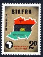 CASO DA NIGÉRIA Independente em 1960-4 grandes grupos habitavam o país: Ibos (sudeste); Hauassa-fulanis (norte); Iorubas (oeste); Ekois (sul).