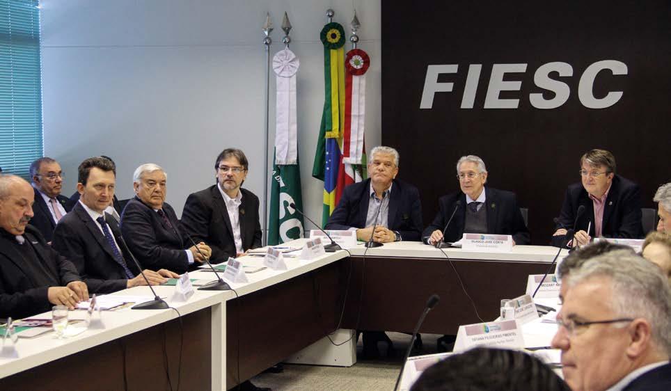 GOVERNANÇA DO MOVIMENTO CONSELHO DE GOVERNANÇA Em 2016 foram realizadas três reuniões ordinárias do Conselho de Governança na sede da FIESC, em Florianópolis, envolvendo o planejamento de ações para