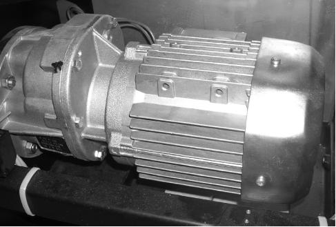 Motor O equipamento Wolslide é dotada de motoredutores de corrente alternada, trifásicos,