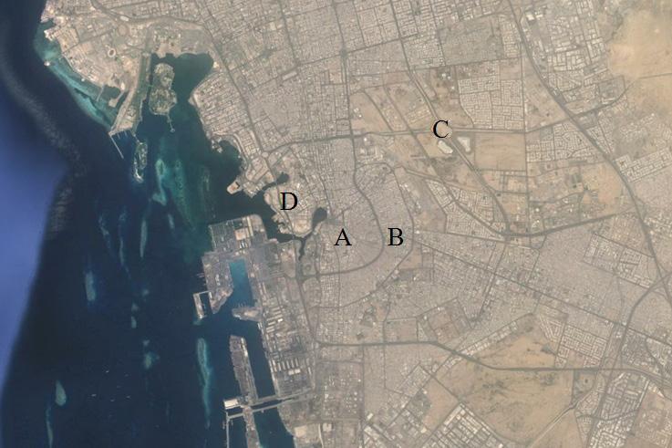 dimensão significativa na cidade e que separavam o centro histórico do resto da cidade), um conjunto de áreas centrais, uma zona do antigo aeroporto, e uma frente de água (Figura 8).