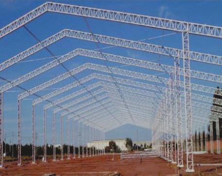 Completos (pilares metálicos, estrutura para cobertura e telhado