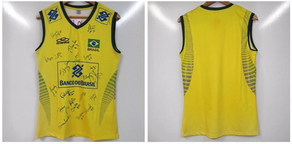 LOTE 16: Camisa Oficial para quadra, cedida pela Seleção Brasileira de Vôlei Feminino, devidamente