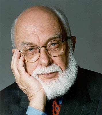 O mágico James Randi. 1 milhão de dólares para quem provar poder paranormal. Por fim temos nosso terceiro personagem, O MENTALISTA, o cara que ler corpos.