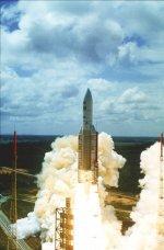 Ariane 5 Projeto da Agência Espacial Européia que custou: 10 anos.