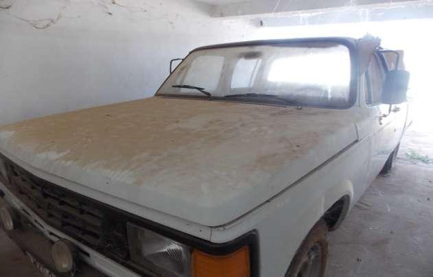 Lote 3 BEM Camionete Pick-Up de carga, cabine dupla, marca GM,