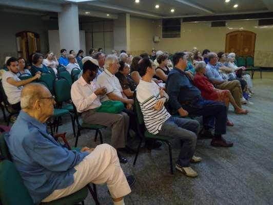 A Palestra foi muito interessante, didática e esperamos que os "DILEMAS E PARADOXOS NO PROCESSO DE PAZ ENTRE ISRAELENSES E PALESTINOS" se encaminhem num