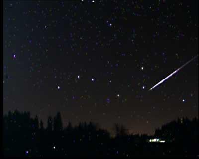 Meteoroides, Meteoros e Meteoritos Existe uma grande confusão sobre o que é um