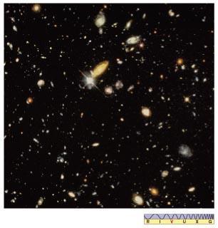 Hubble Deep Field: galaxias tao fracas quanto 30 mags.