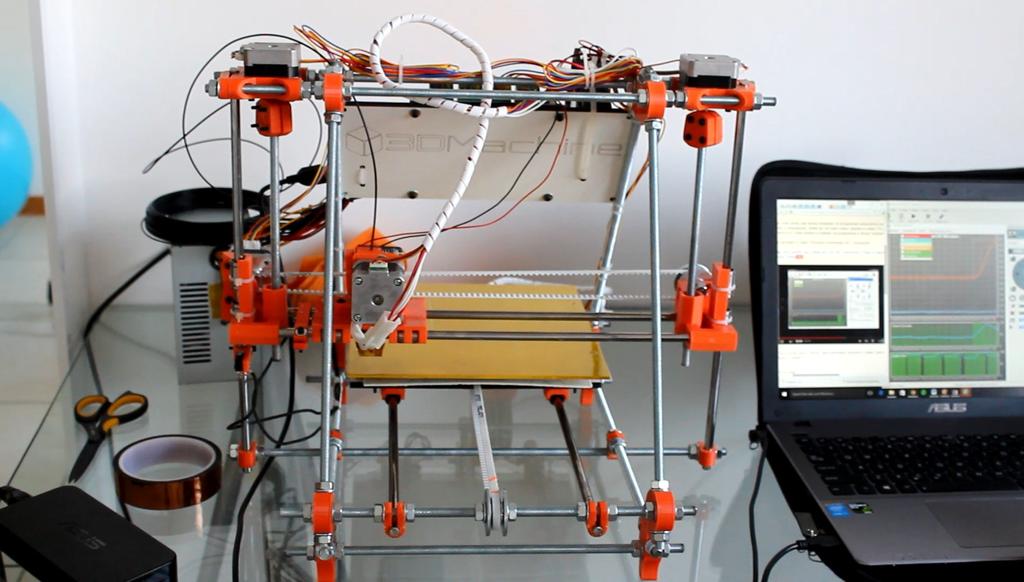 Desenvolvimento de impressoras 3D - por