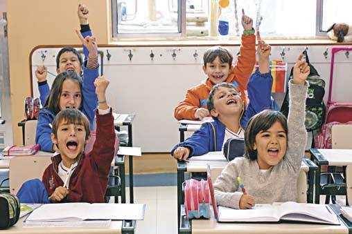 educação na escola O que você deve fazer para garantir que o seu filho tenha um 1 Escolha a melhor escola para o seu filho Dedique tempo para procurar um bom colégio Conheça a proposta pedagógica