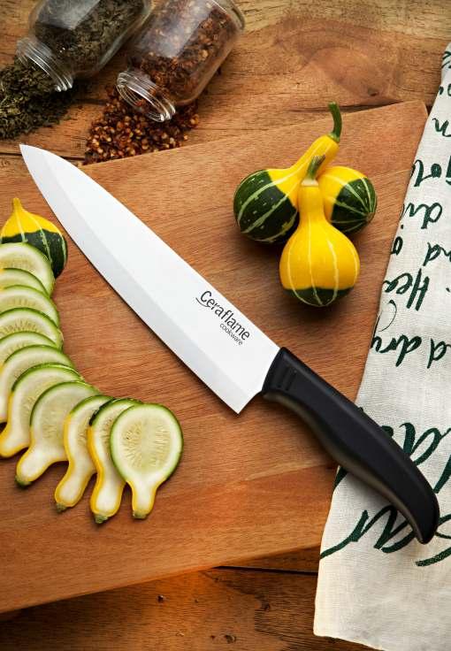 Facas As facas cerâmicas são saudáveis e extremamente eficientes.