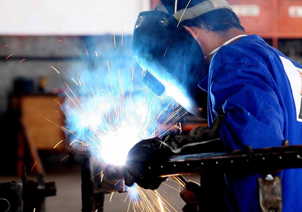 CONTROLE DE QUALIDADE Todos os equipamentos são testados em laboratório próprio, sob rigoroso controle de qualidade Os equipamentos, adquiridos com rigoroso padrão de qualidade, tecnologia e