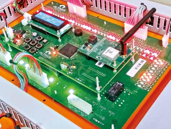 TECNOLOGIA Nossos comandos eletrônicos são compactos, desenvolvidos e montados conforme normas de segurança, utilizando tecnologia de microcomponentes (SMD), com sistema V.