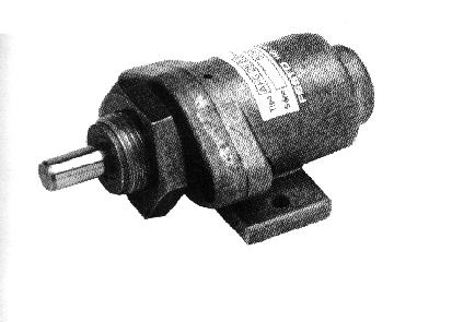 Fig. 02 Fig. 03 Cilindro de Membrana Plana Estes cilindros também são conhecidos como "caixa de ar comprimido"ou "caixa de força".