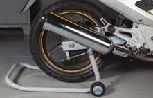 fi xas de 2 Detalhe (trava roda) IDRÁUIA Para motos até 150 argura útil: