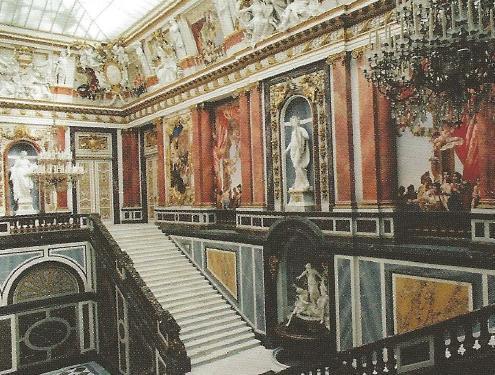 BARROCO Interior do palácio Charlottenburg, em Munique, projetado pelo arquiteto holândes Arnold Nering, entre 1695 e 1699.