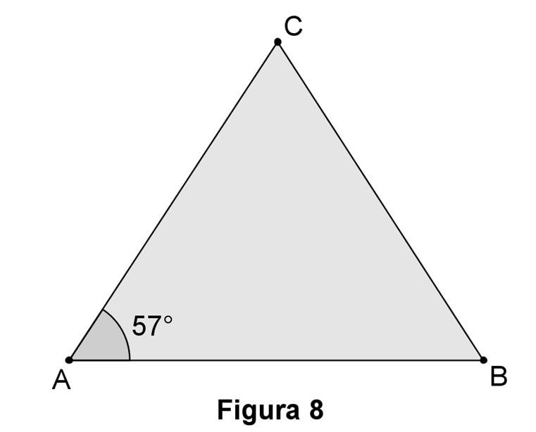 10. Na Figura 8 está representado o triângulo em que: 957 (((( 4,5 cm (((( 4,5 cm Qual a amplitude, em graus, do ângulo?