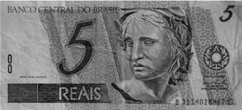 (M052279E4) Fabrício tinha 40 moedas de 25 centavos guardadas em um pote. Ele trocou essas moedas por uma única nota de mesmo valor. Qual foi a nota que Fabrício recebeu nessa troca?