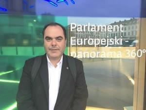 Sandra Geada, técnica de Comunicação do Europe Direct Oeste, diz que se cumpriram os objectivos desta viagem pois notou que os participantes aprenderam o funcionamento das instituições e