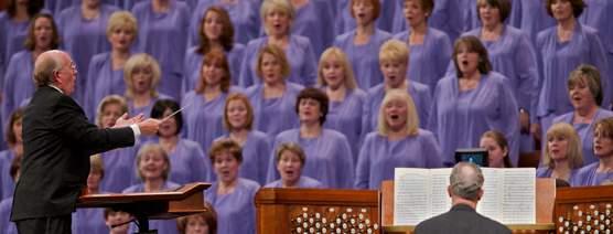 Tabernacle Choir Esse coral voluntário de renome mundial tem se apresentado no mundo todo, ganhou um Grammy e participou da posse de presidentes dos Estados Unidos.