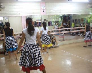 Última atividade do ano A professora de dança, Márcia Monteiro, encerrou suas atividades no último dia 14.