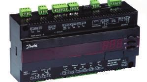 o controlo de iluminação e ventiladores. Os controladores AK-CC 210 utilizam-se para controlo de temperatura em aplicações de refrigeração em supermercados.
