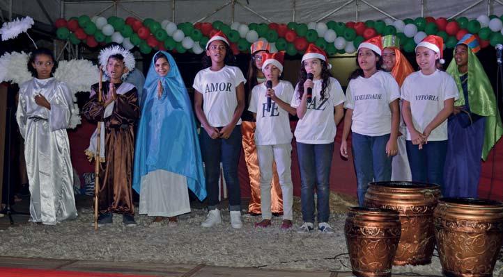 Grupo de Teatro do Respirando Ar Puro se apresenta na abertura do Natal em Caucaia No dia 7 de dezembro o Grupo de Teatro Conscientização e Arte do Projeto Respirando Ar Puro, mantido pela Vitória,