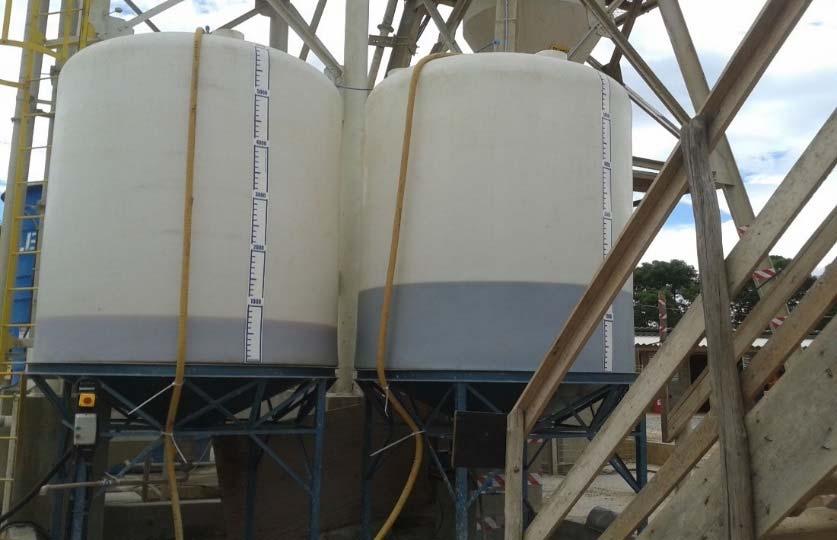 Produção de concreto Armazenamento de Aditivos Estocagem Recomendações Reservatórios (caixa de água com tampa) Evitar o tambor multi-uso da