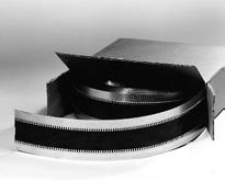 I Acessórios de montagem Junta Flexível Fita de lona cravada entre duas bandas de chapa galvanizada ou inox.