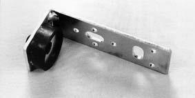 ML - Aço galvanizado com borracha e anilha, abertura de 8,5 mm.