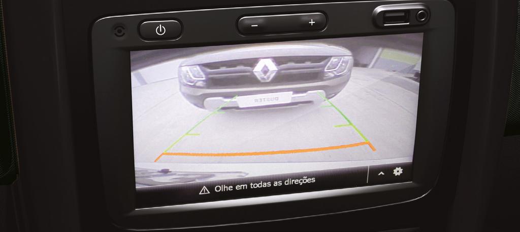 9 04 Câmera de ré Permite a visualização de objetos atrás do carro, facilitando estacionar.