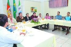 Anexo 36 Gestores municipais e comunidade discutem os problemas do Cassino Fábio Dutra/JA A Associação Comunitária do Balneário Cassino (ACBC) reuniu a comunidade, associações de bairros,