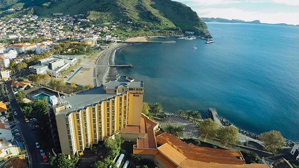 O grupo hoteleiro Dom Pedro Hotels & Golfs tem um total de 8 hotéis situados em locais