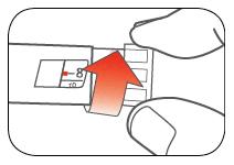 Etapa 7: Continue segurando sua caneta com a agulha para cima. Empurre o botão seletor de dose até parar e aparecer 0 no visor de dose. Segure o botão seletor de dose e conte lentamente até 5.